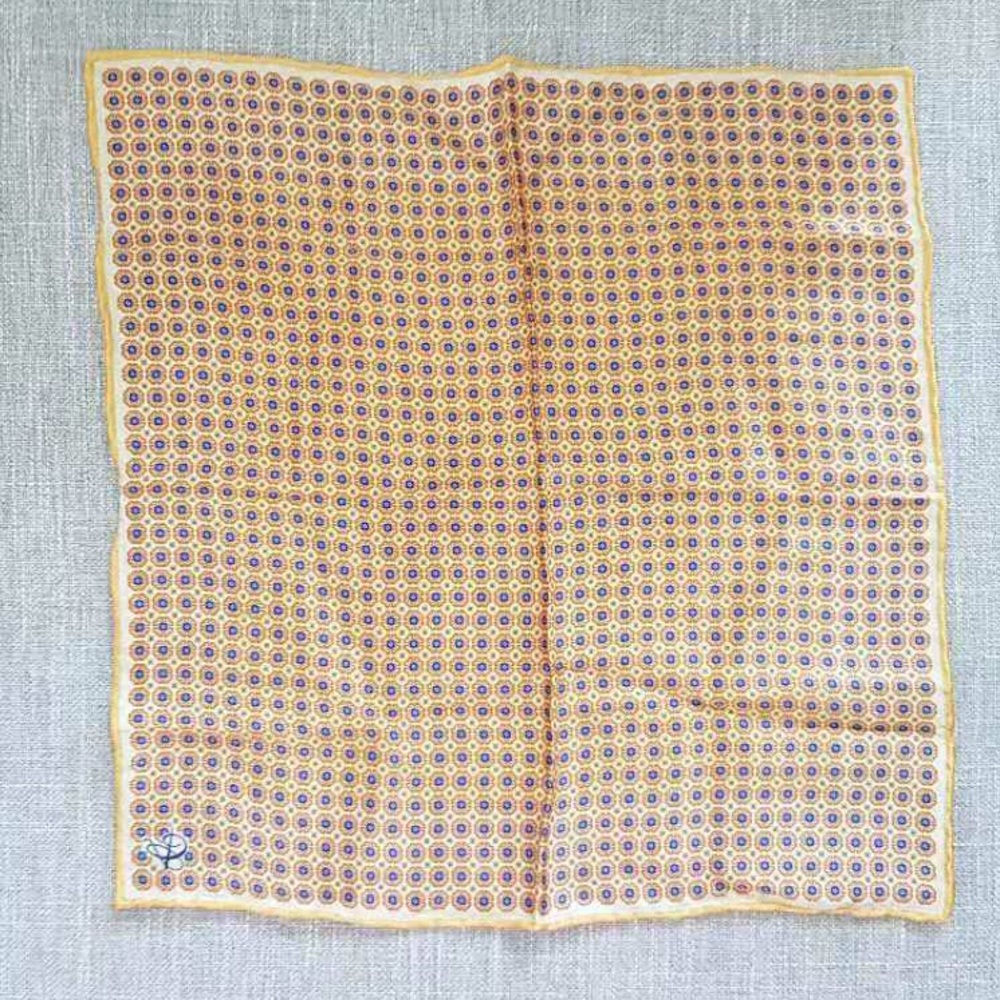 Canali Made In italy new pocket square 100% silk